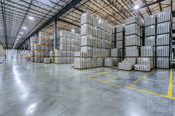 Distribution Facility: 319 E South Hill Rd, Sunnyside, WA 98944